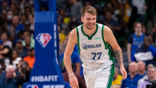 Luka Doncic's Father Claps Back At People Who Question Luka's Conditioning And Weight: "If He's So Bad, Like Everybody Says, Stop Him On The Court."