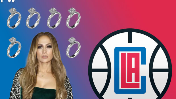 NBA Fan Roasts Los Angeles Clippers While Using Jennifer Lopez's Ring Comparison