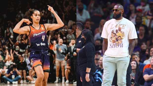 LeBron James Was Hyped Up After Skylar Diggins Put Rival On Skates: "Ayyyyeeee!!! Then Hit Her With The "I'm Insane" Celebration Afterwards."