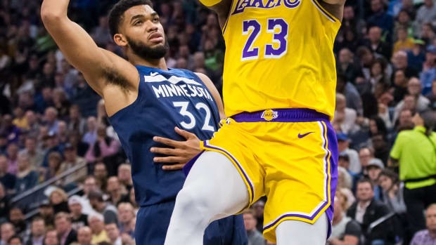 Karl-Anthony Towns Had A Simple Message About LeBron James As James Closes In On Becoming All-Time Leading Scorer: "Appreciate Greatness Everyone"