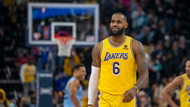 LeBron James Reacts To A Fan Compiling His Most Iconic Games On Twitter: "Love To Whomever Did This"