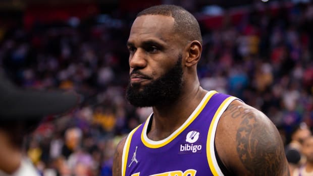 NBA Insider Thinks If LeBron James Signs A Max Extension This Summer, Lakers Will Be Stuck And Not Have Enough Salary To Sign Players Next Season