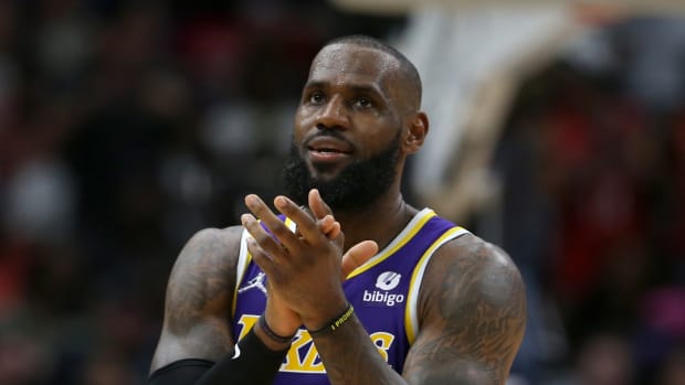The Los Angeles Lakers Shared An Epic Video Of LeBron James As He Gets Ready For Year 20 In The NBA And The King Responded