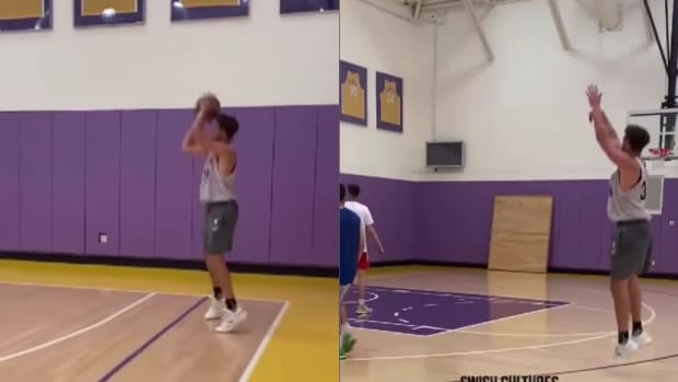 Klay Thompson Hits 22 Straight 3-Pointers In Incredible Workout Video