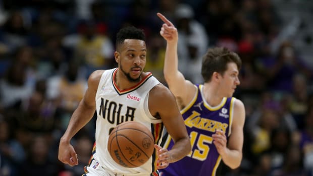 CJ McCollum Agrees To 2-Year, $64 Million Contract Extension With Pelicans