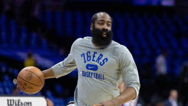 James Harden Sarcastically Claimed That He's Lost 100 Pounds Of Weight During The Offseason: "Tweet That"