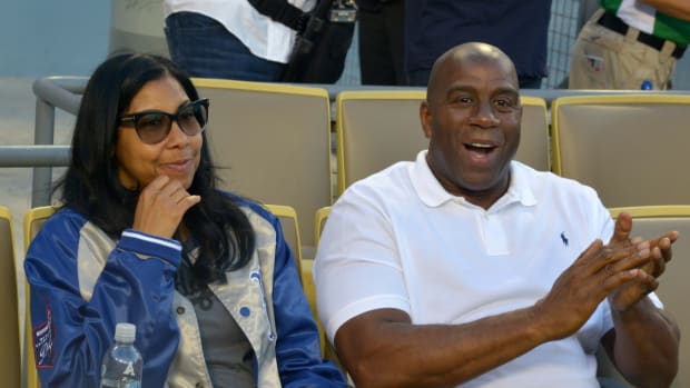 Magic Johnson Revealed He Gave His Wife Cookie $1 Million To Let Him Come Out Of Retirement: "I Bribed Her. I Gave Her A Million Dollars."