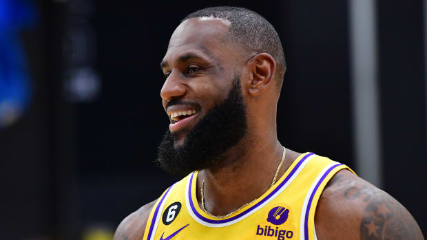LeBron James' Take On The Boston Celtics Which Made Every Los Angeles Lakers Fan Happy: "I Still Hate Boston. We All Hate Boston Here."