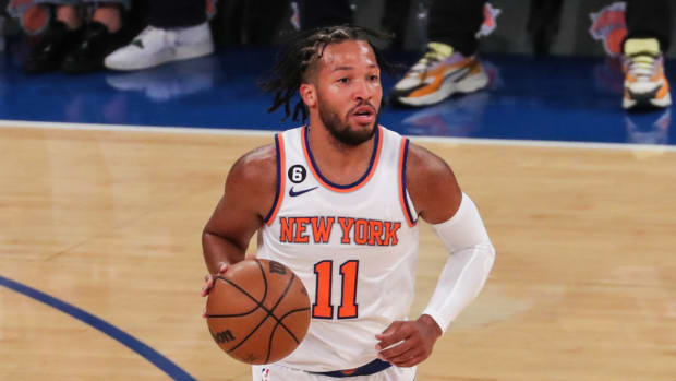 NBA Fans Loved How Jalen Brunson Played For The Knicks In His First Game: "The Knicks Are About To Surprise People This Season"
