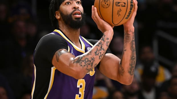 Anthony Davis Is Not Happy About The Lakers' Embarrassing 2-8