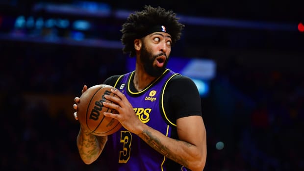 Lakers Fans React To Anthony Davis' Dominant Display Against The Pistons: "This Is The AD We Need"