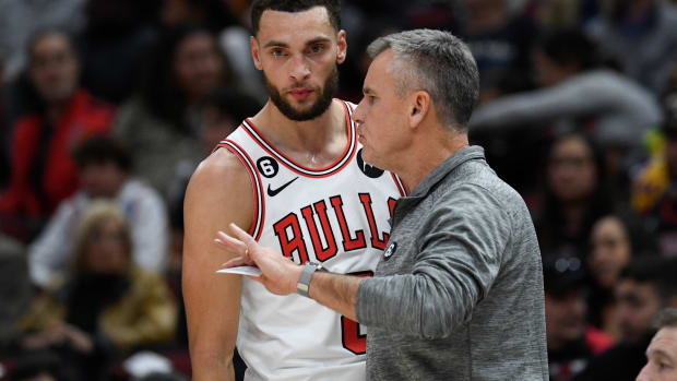Zach LaVine And Billy Donovan Are All Good After The Benching Controversy