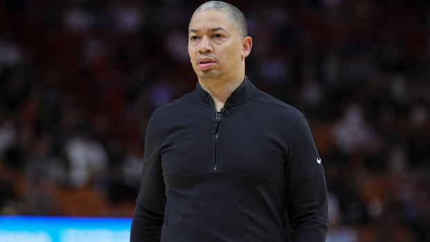 Tyronn Lue Gets Caught Staring At Clippers Fan With Massive Chest 