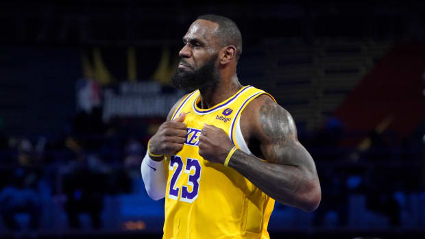 LeBron James Named As First MVP Of The NBA In-Season Tournament - Fadeaway  World