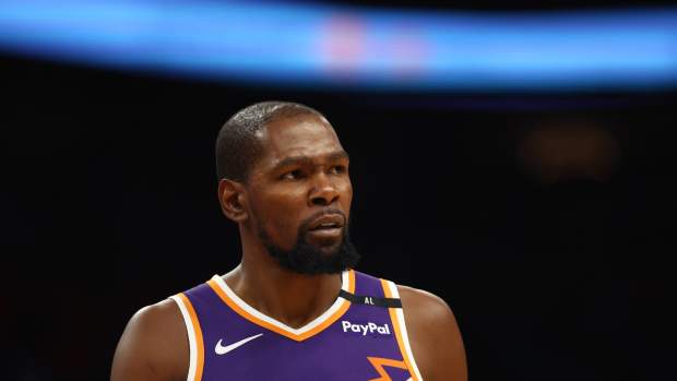 Phoenix Suns forward Kevin Durant (35) against the Dallas Mavericks in the home opener at Footprint Center.