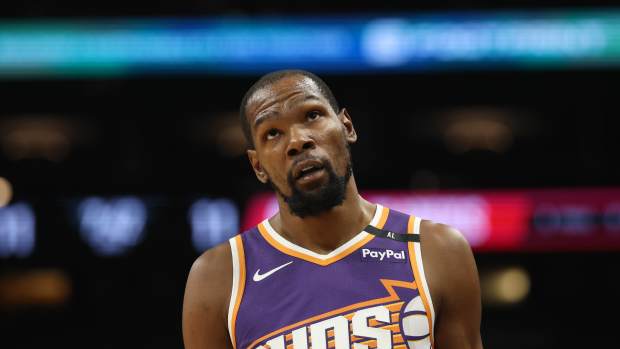 Phoenix Suns forward Kevin Durant (35) against the Atlanta Hawks in the first half at Footprint Center.