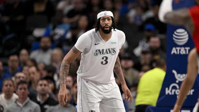Dallas Mavericks forward Anthony Davis (3) in action during the game between the Dallas Mavericks and the Houston Rockets at the American Airlines Center. Mandatory Credit: Jerome Miron-Imagn Image
