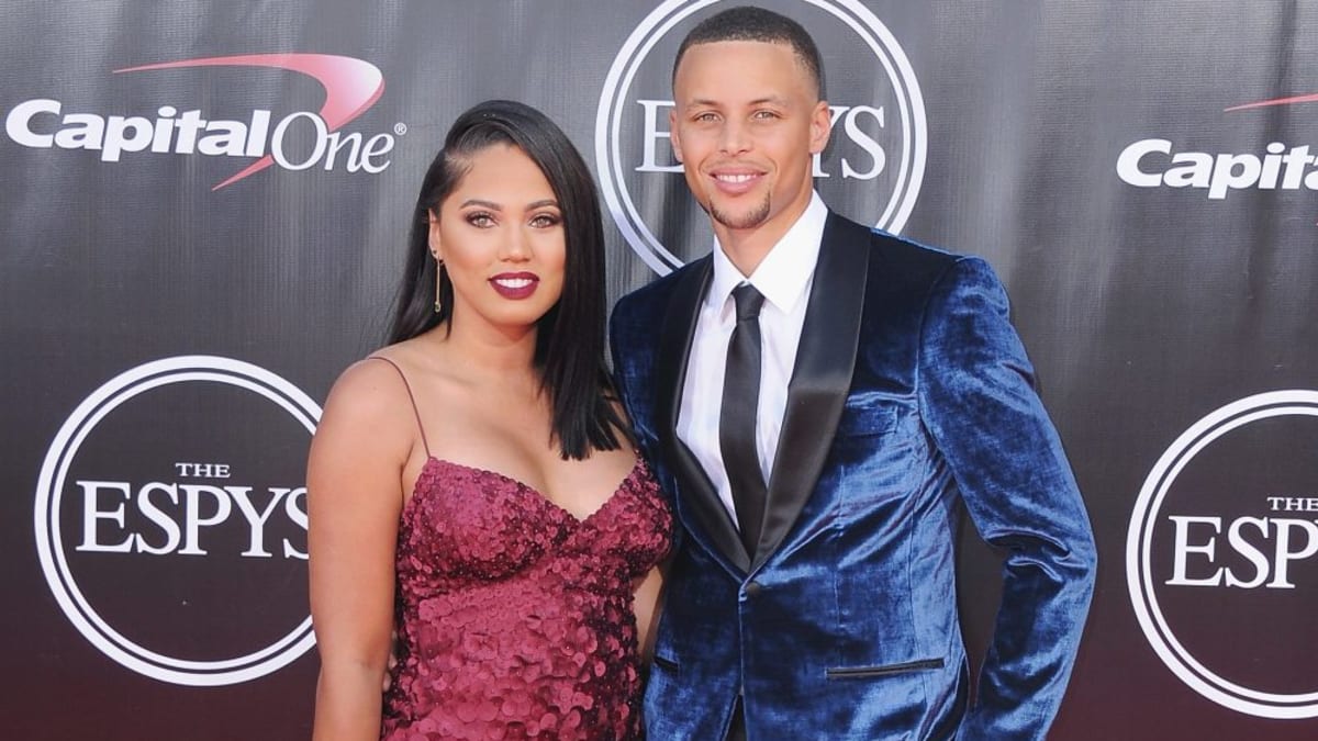 Naked ayesha curry
