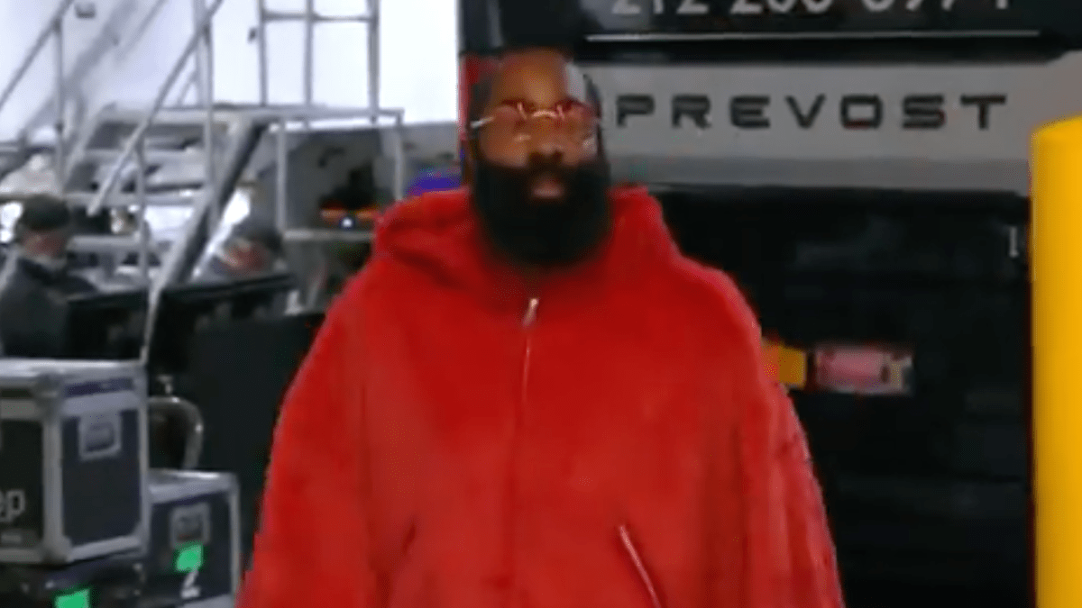 James Harden dressed as the Grinch but bought his teammates MacBooks
