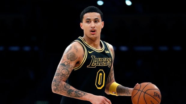 Kyle kuzma kobes deals