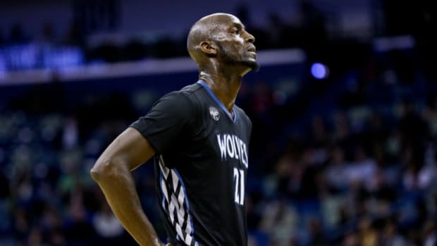 Kevin garnett 2025 timberwolves jersey retirement