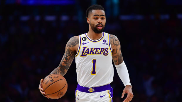 D angelo discount russell christmas jersey