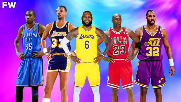 Kobe wearing jordan discount jersey