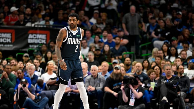 Kyrie irving clearance new look