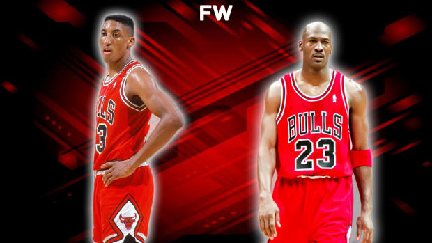 Kobe bryant wearing jordan jersey on sale