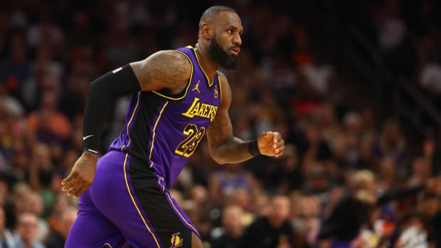 A Short List Of Things Banned By The NBA Ninja Headbands Tinted Glasses And More Fadeaway World