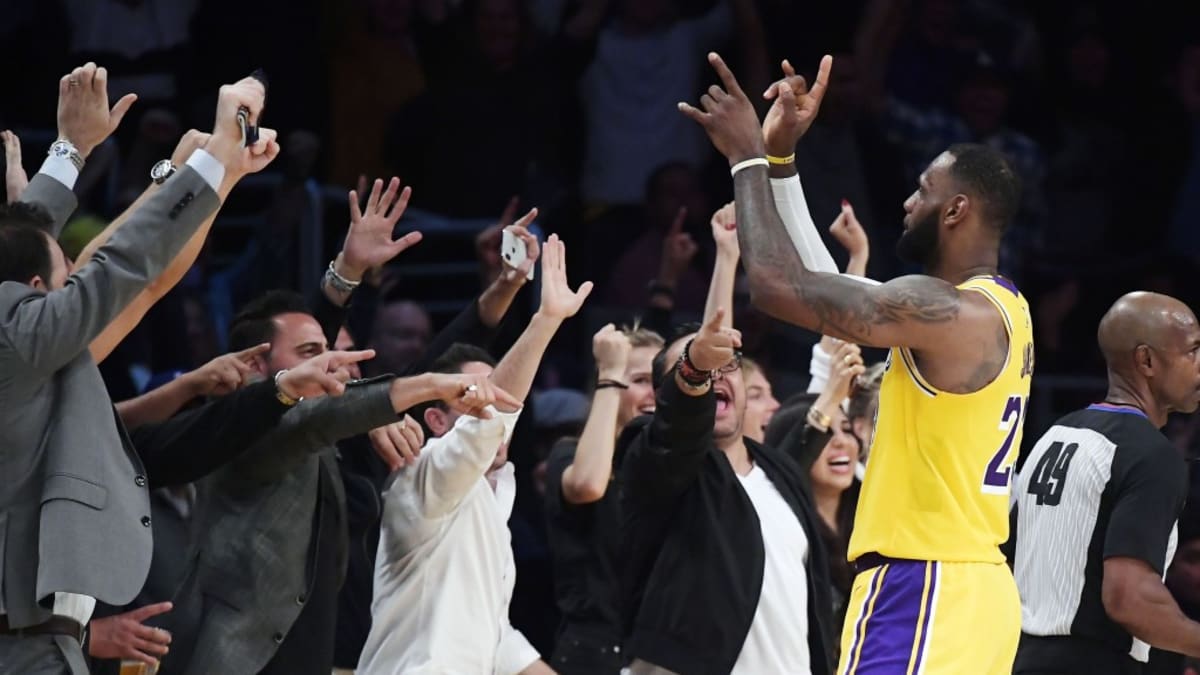 Fan Goes Crazy After Meeting LeBron James On NBA 2K Live Stream Fadeaway World