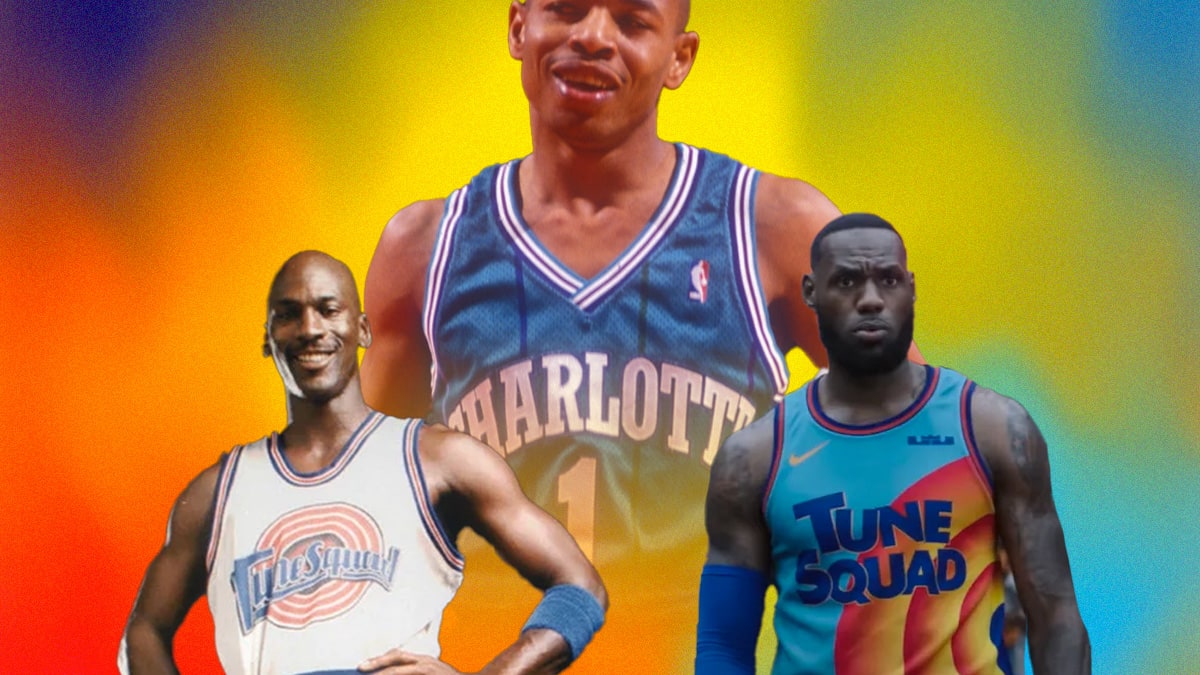 Giannis space jam online