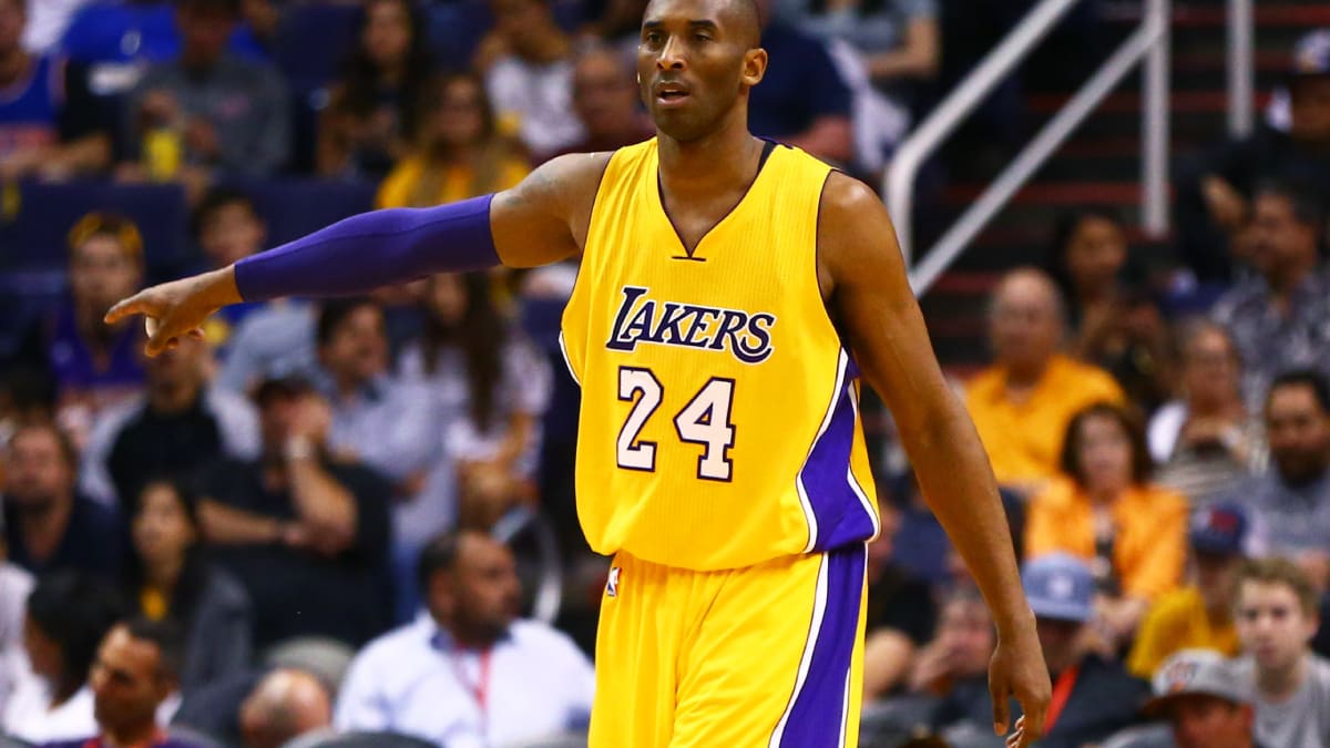 Kobe coaching lakers deals