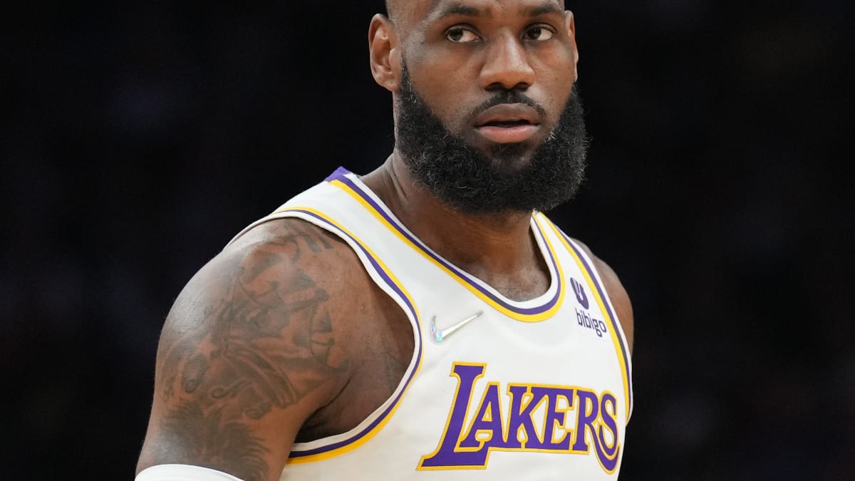 LeBron James Investment In Blaze Pizza Has Led To Revenue Rising From 600 000 In 2012 To 400 Million In 2019 Fadeaway World
