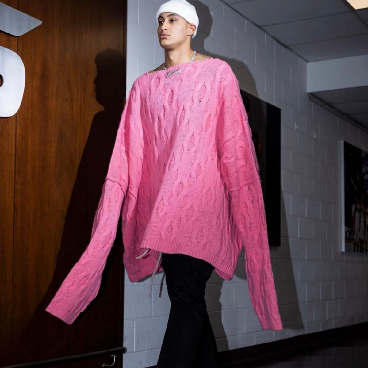 Fans Roast Kyle Kuzma's Pre-Game Outfit: 