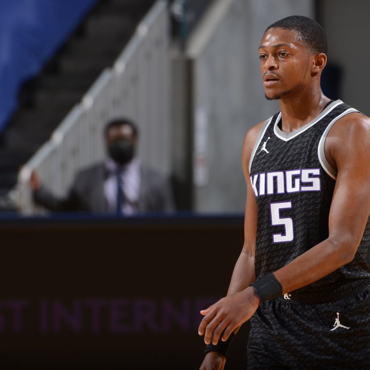 Sacramento Kings on X: Weave us through the threads, we've been actin'  brand new 🔥 The first look at rookie @kovajoness in the Kings new  Association uniform 👀  / X