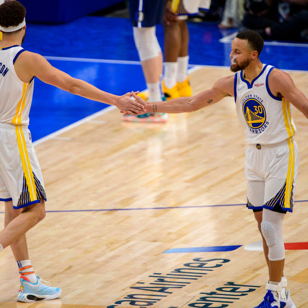 After Stephen Curry and Klay Thompson Entertained With Child-Like Antics,  LA Dodgers' Star Brother Shows Disbelief - EssentiallySports