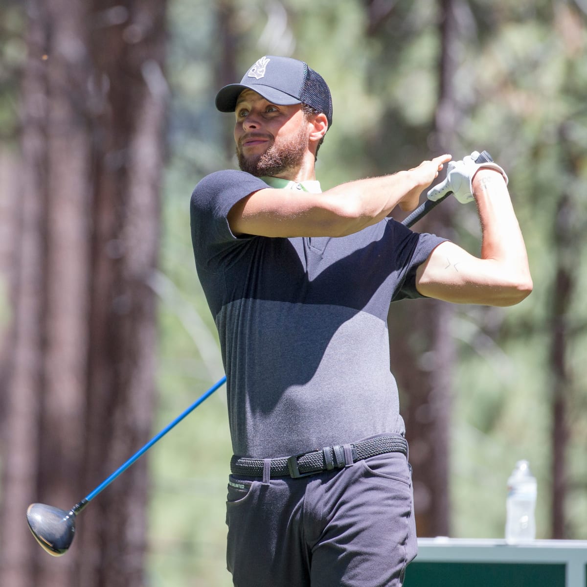 Do you like golf? Yes or No? #stephcurry  Stephen curry outfit, Stephen  curry pictures, Stephen curry