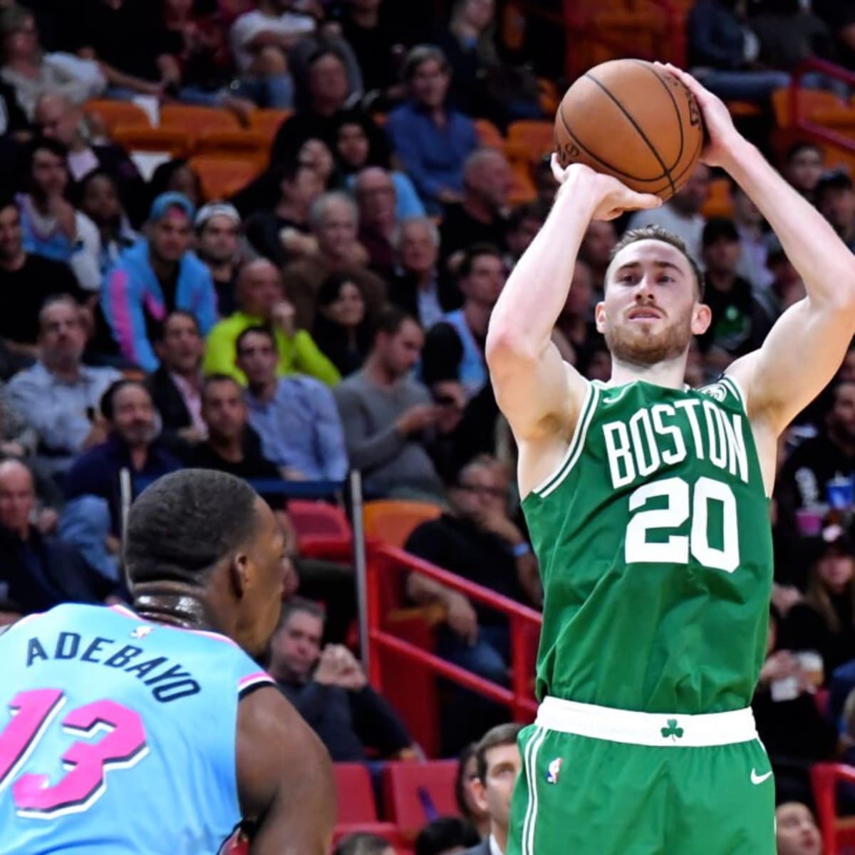 NBA: Gordon Hayward doesn't plan to leave bubble for new baby