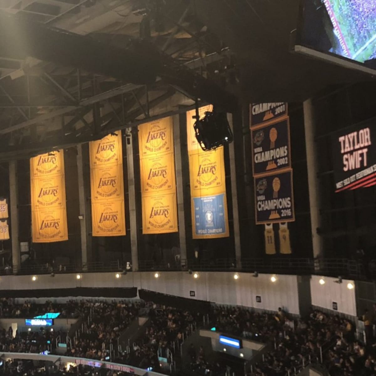 L.A. Lakers Extend Staples Center Lease Through 2041 – SportsTravel