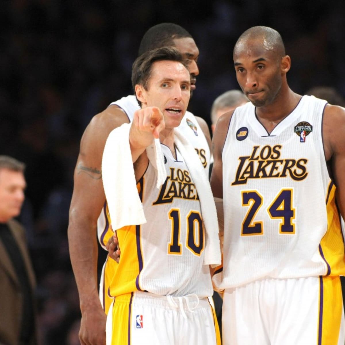 Steve Nash still finding his niche with the Lakers