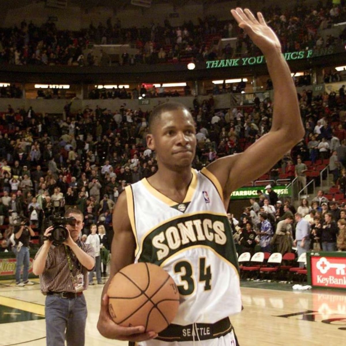 Knowing Your Role in the NBA: The Career of Rashard Lewis - Sonics