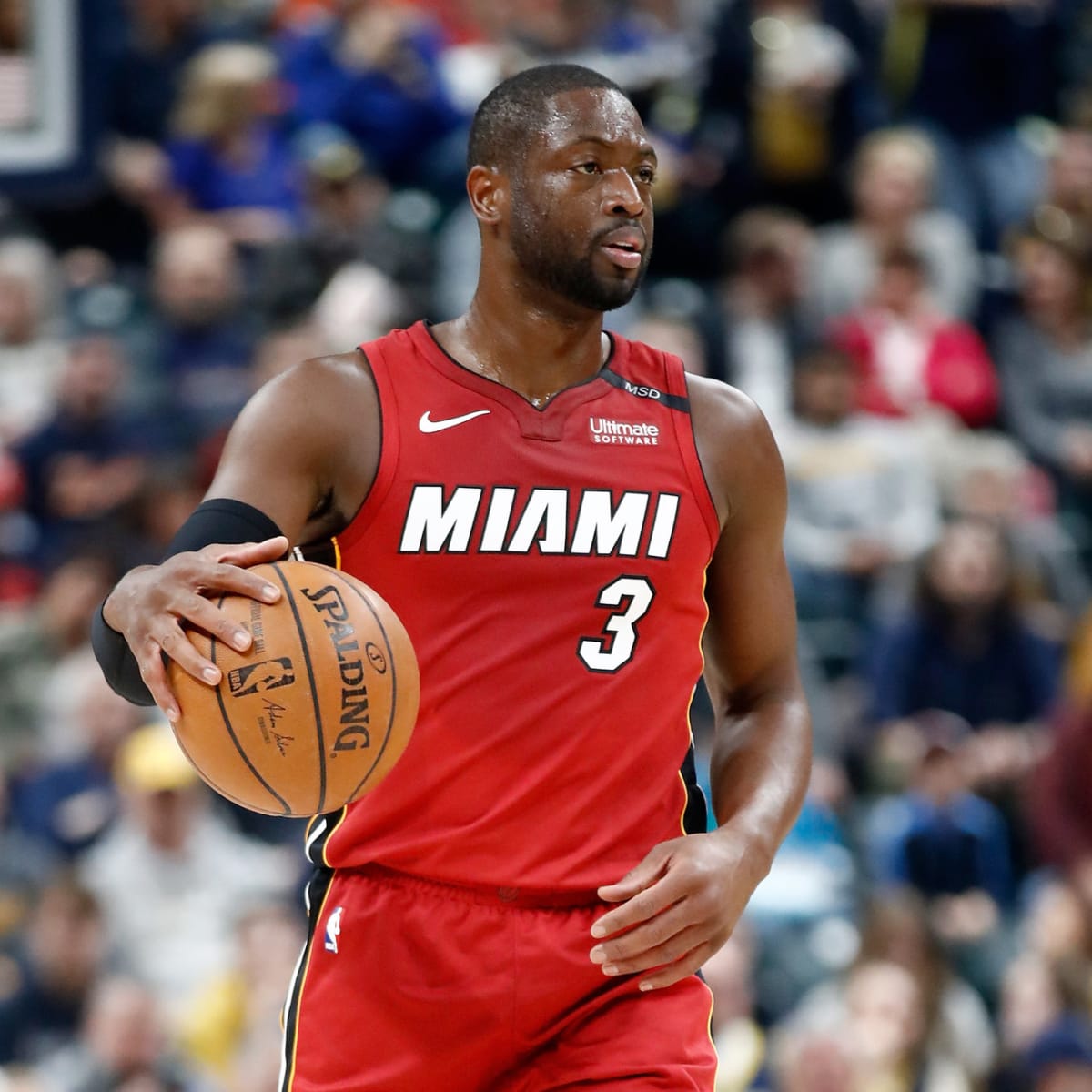 Dwyane Wade's newly found 3-point shot is the key to the Bulls