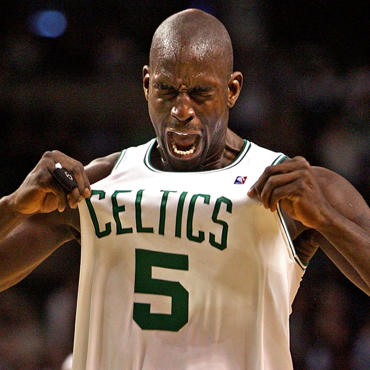 Celtics to retire Kevin Garnett's No.5