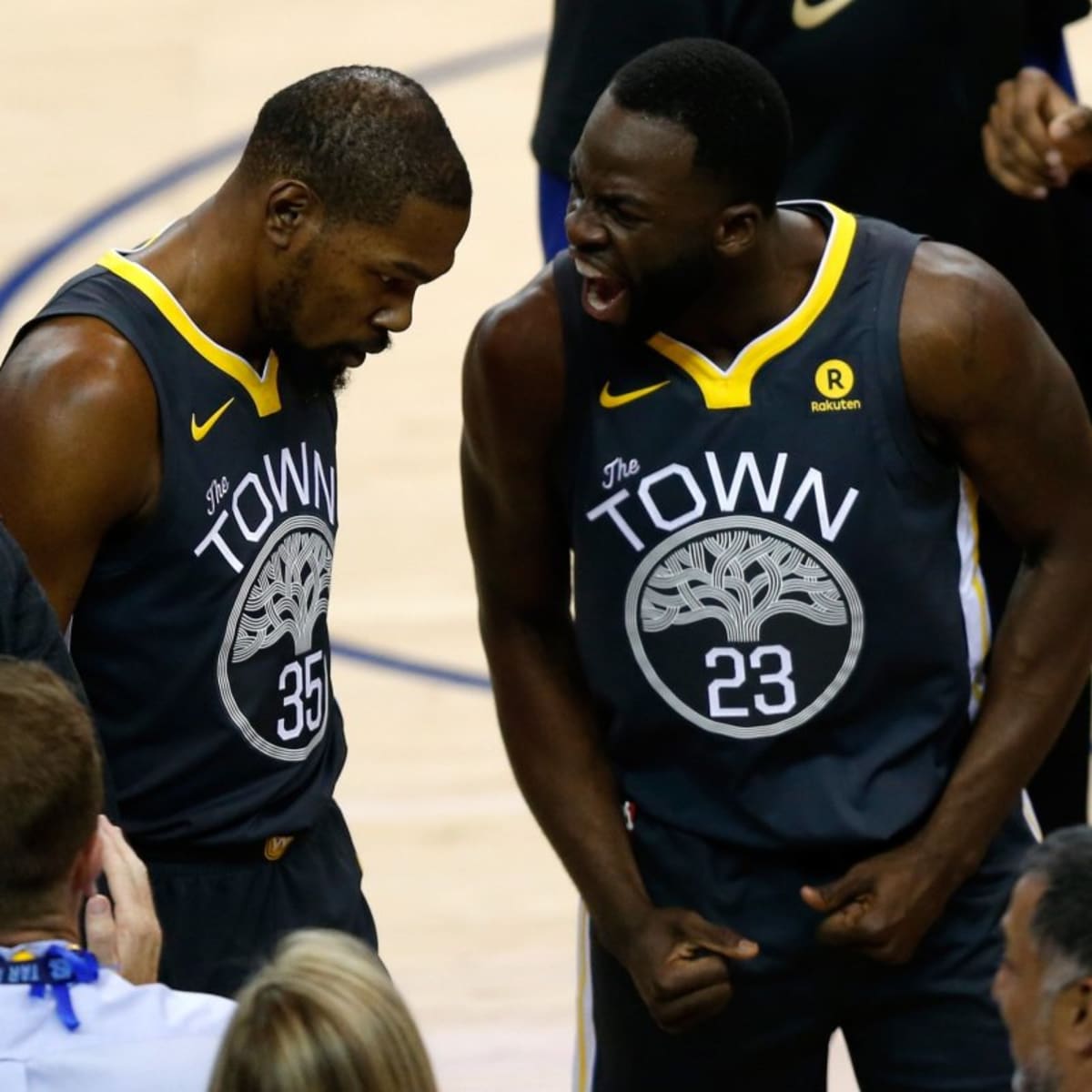 Draymond Green's Nike Jersey Easily Destroyed in Light Scuffle