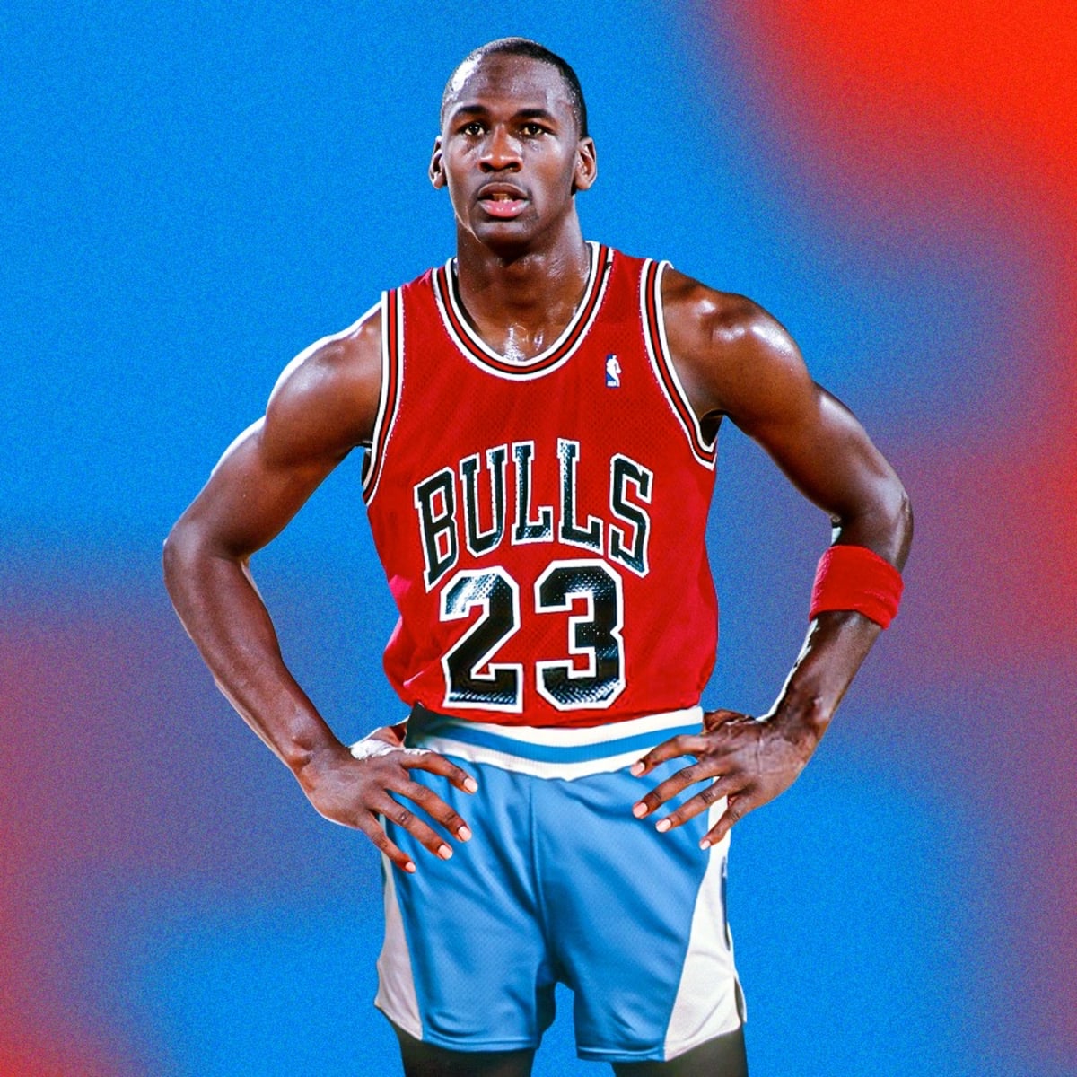 MJ wore his Tar Heel basketball shorts under his NBA shorts