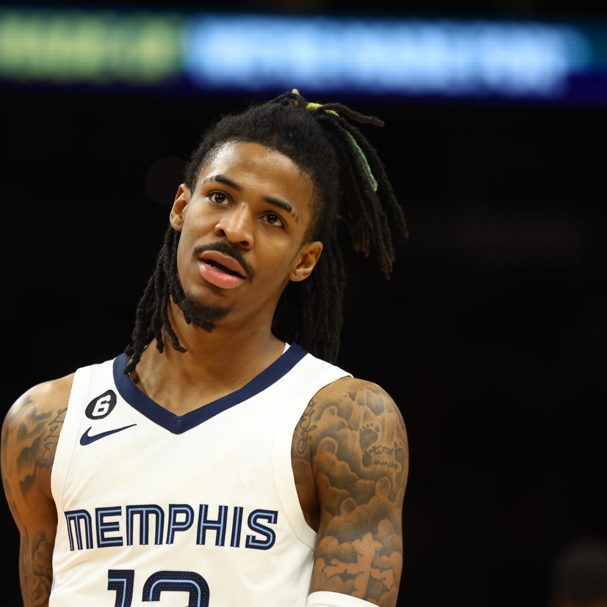 Ja Morant fan stare-down prompts Memphis Grizzlies to launch jersey swap -  ESPN