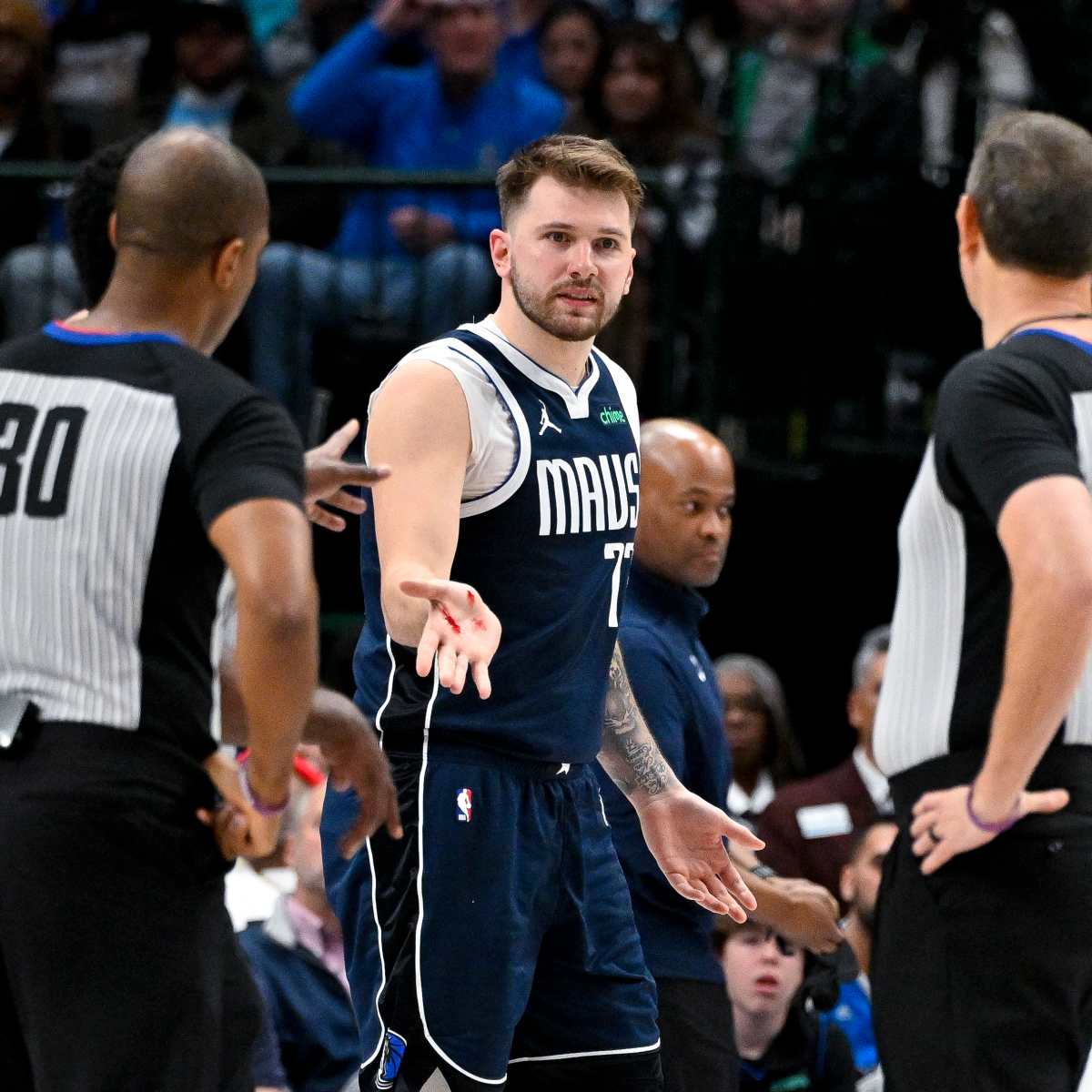 Leaked Audio Shows Luka Doncic Cussing At Referee After Missed Foul Call  Ended 30-Point Triple-Double Streak - Fadeaway World