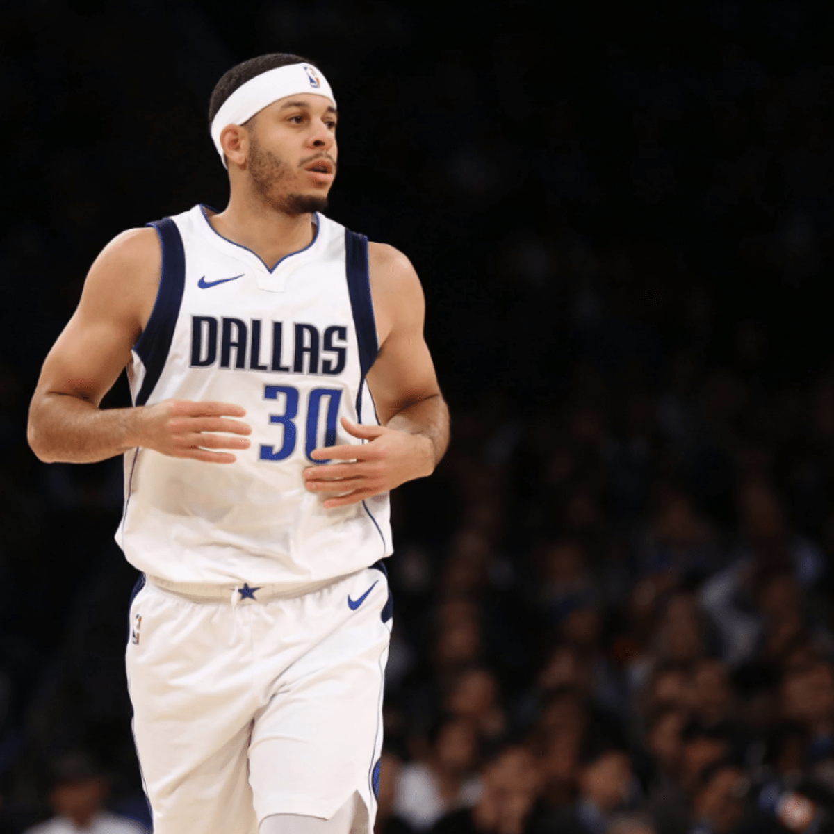 As Seth Curry receives extended audition at point guard, Mavs want him to  remain aggressive but make 'meat-and-potatoes plays