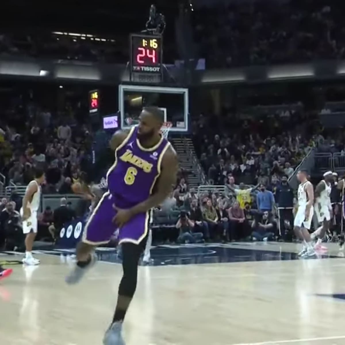 Lebron james balls online